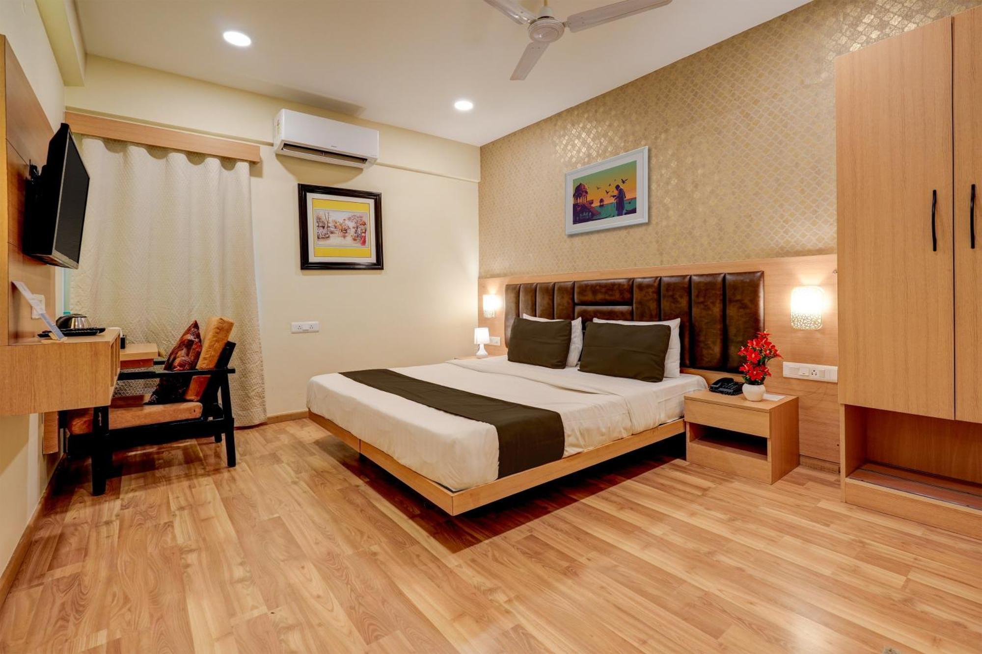 Hotel Townhouse 076 Hebbal à Bangalore Extérieur photo